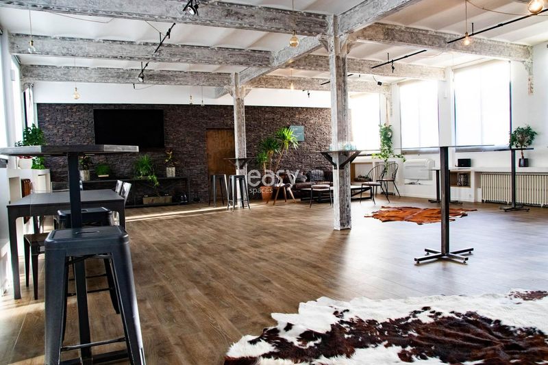 Film shooting location in the city of Paris, France